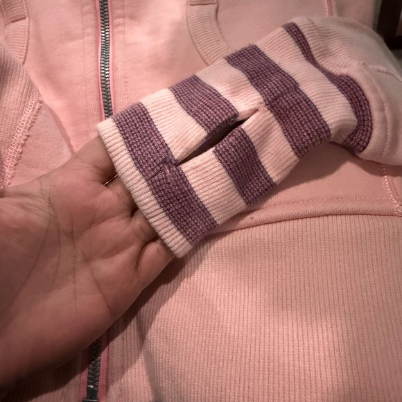 Lululemon Scuba Hooded Jacket - Picture 7 of 9